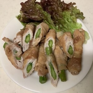 胡椒でピリリと肉巻き野菜サラダ